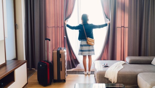 where is the best place to stay in montreal